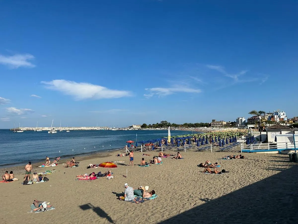 Attico Di Giggia Apartment Giardini Naxos Italy